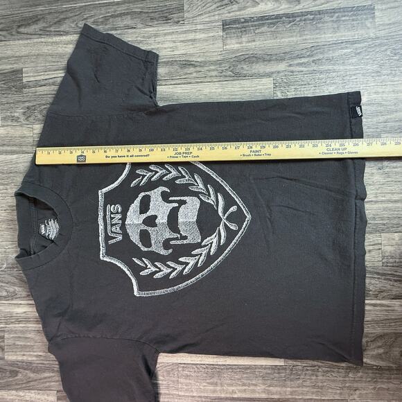 Vans Skull Crest Logo T-Shirt Men’s Size L Black Streetwear Skate Punk Tee - Picture 5 of 6